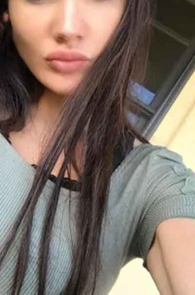 Molly, 23 år